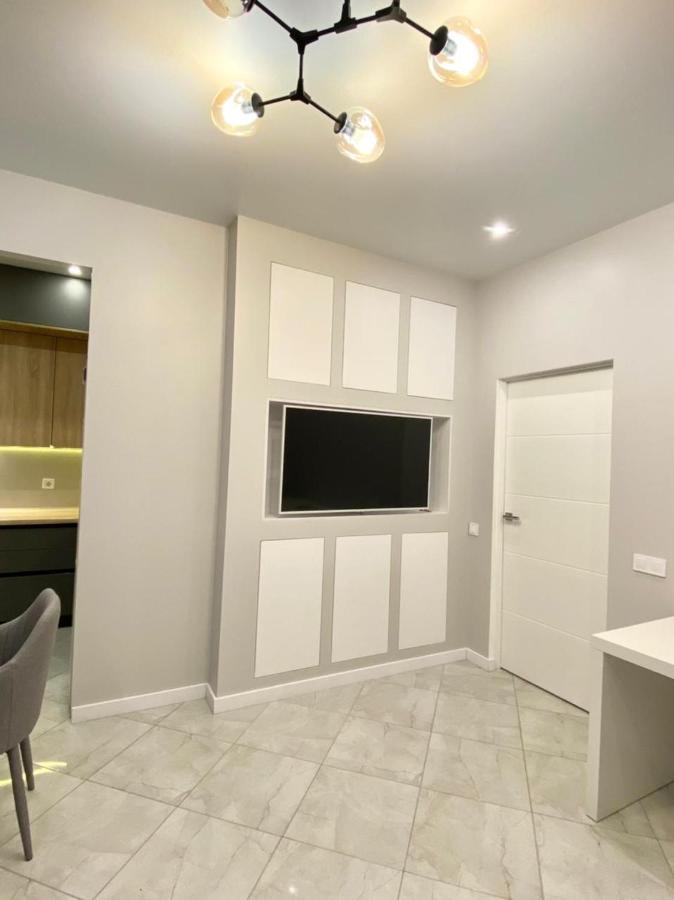 Vip Apartment In Odessa Ngoại thất bức ảnh